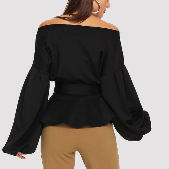 Aemi + Co Off-Shoulder Balloon Sleeve Blouse